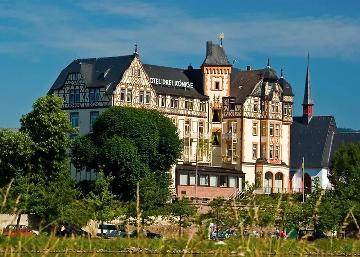 Drei Konige מלון