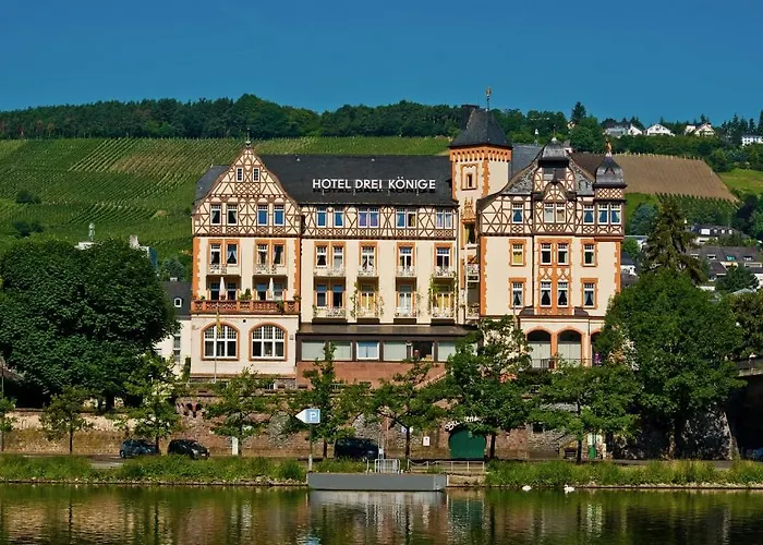Drei Konige מלון 3*