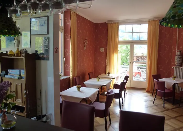 Drei Konige מלון 3*